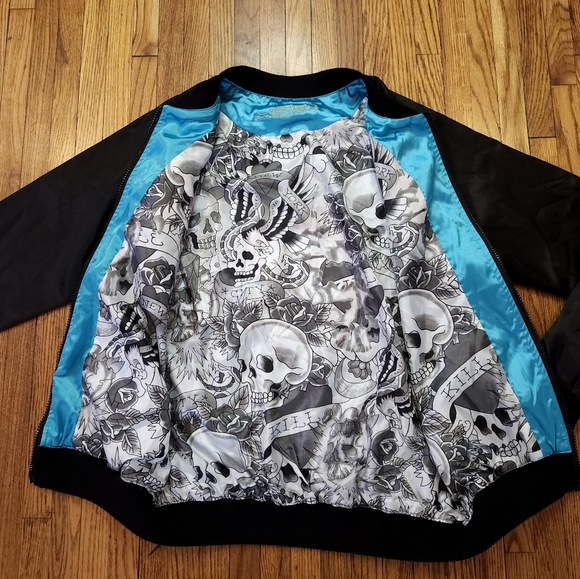 Ed Hardy Womens Satin Style Jacket Size XL Skulls Rose's Embroidered NEW - Picture 6 of 13